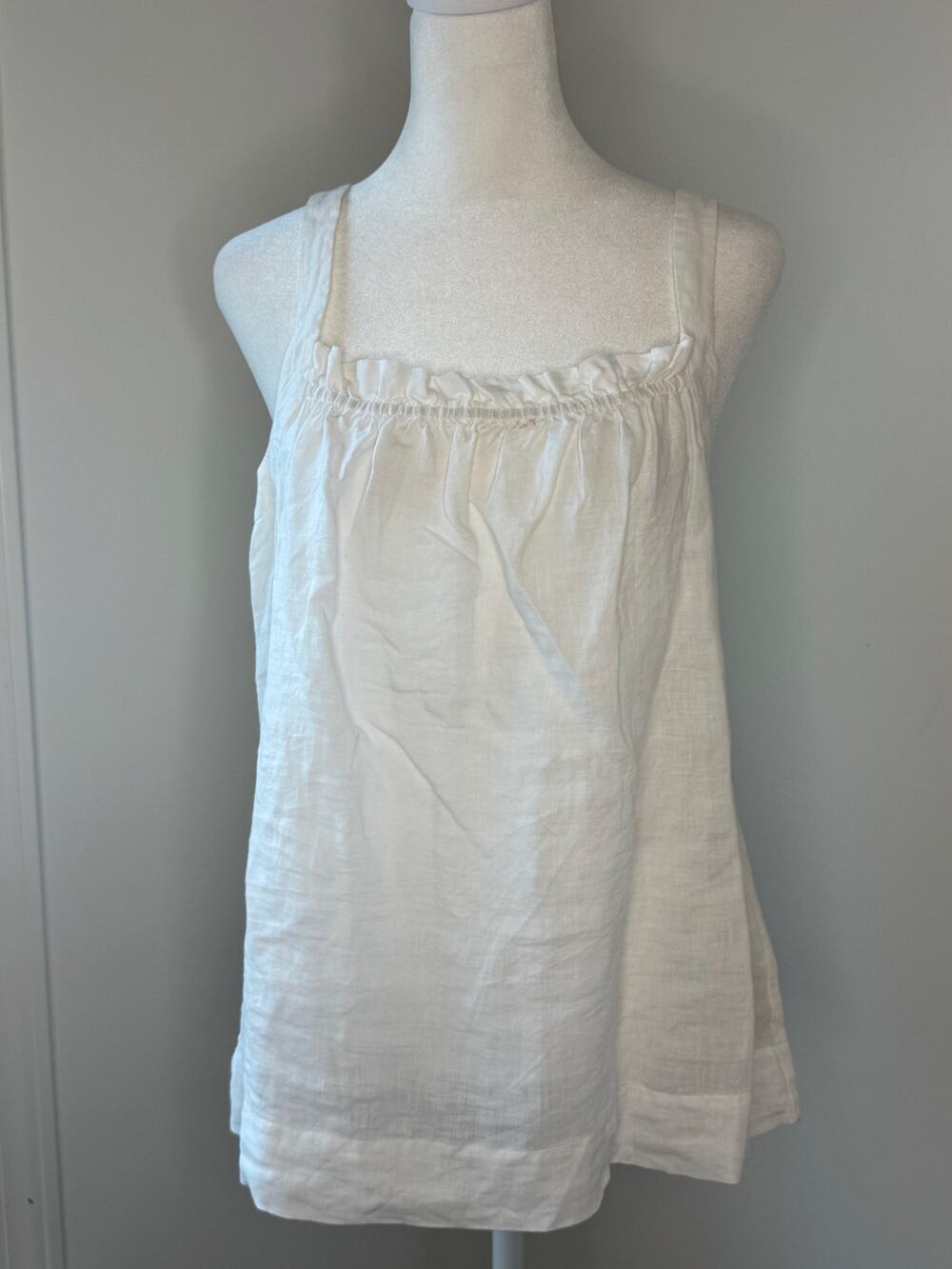 Eileen Fisher Ivory Ruffle Square Neck Sleeveless Tank Top